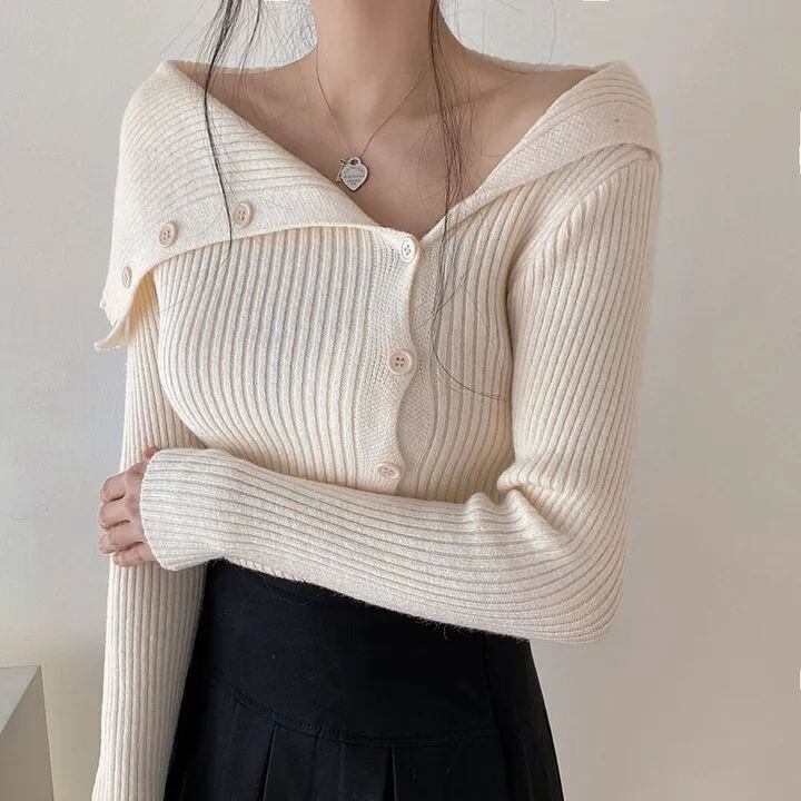 【tops】ボタンデザインニットトップス M26662