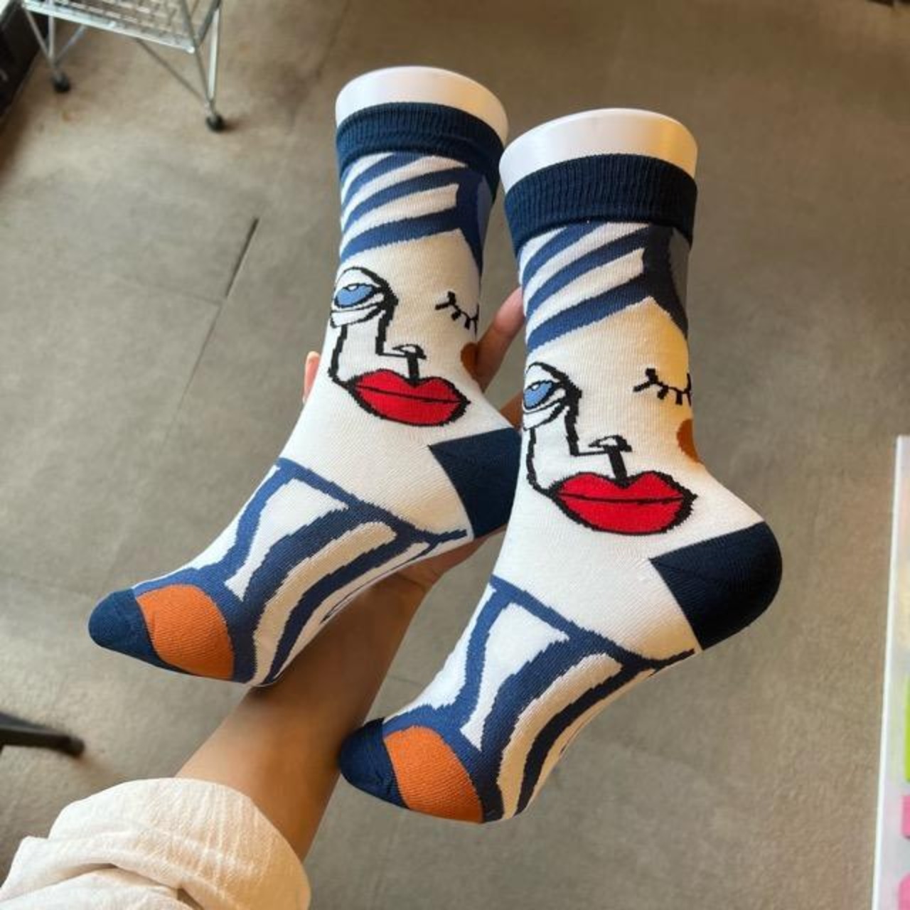 TOPANGA Socks Lady's Art Socks Wink　アートソックス　ウインク　クルーソックス　レディースソックス　靴下　ギフト　