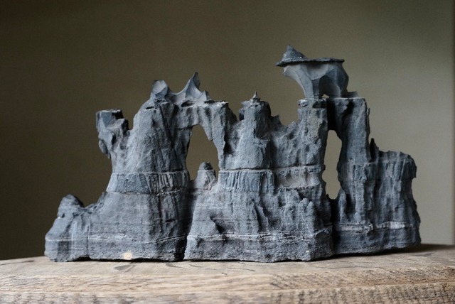 ポンピラ石　Pompira Stone