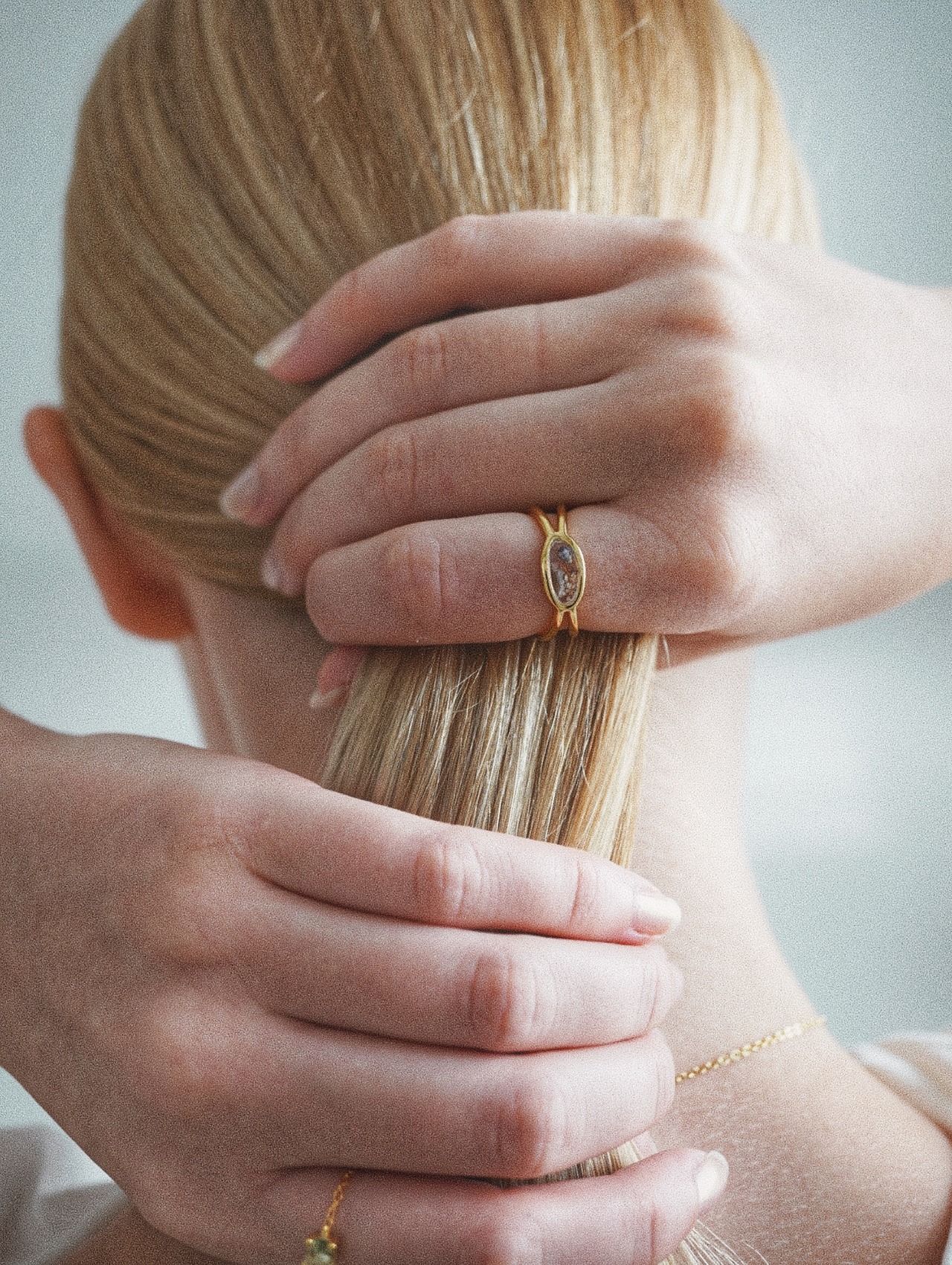 VEIL RING