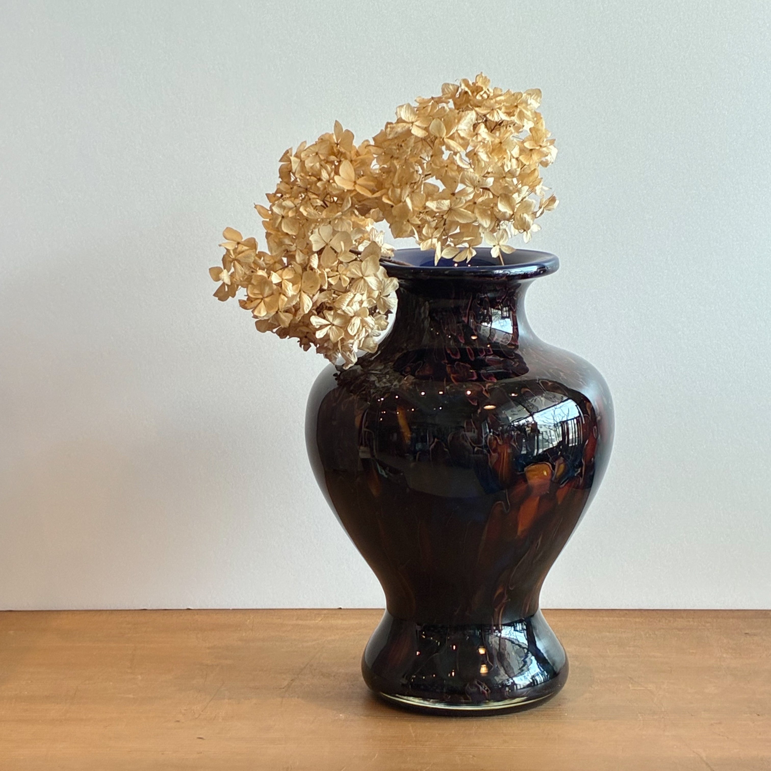 Kamei Glass Vintage Flower Vase | POTLATCH