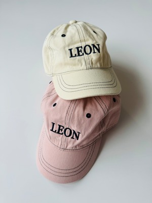 LEON CAP  3572