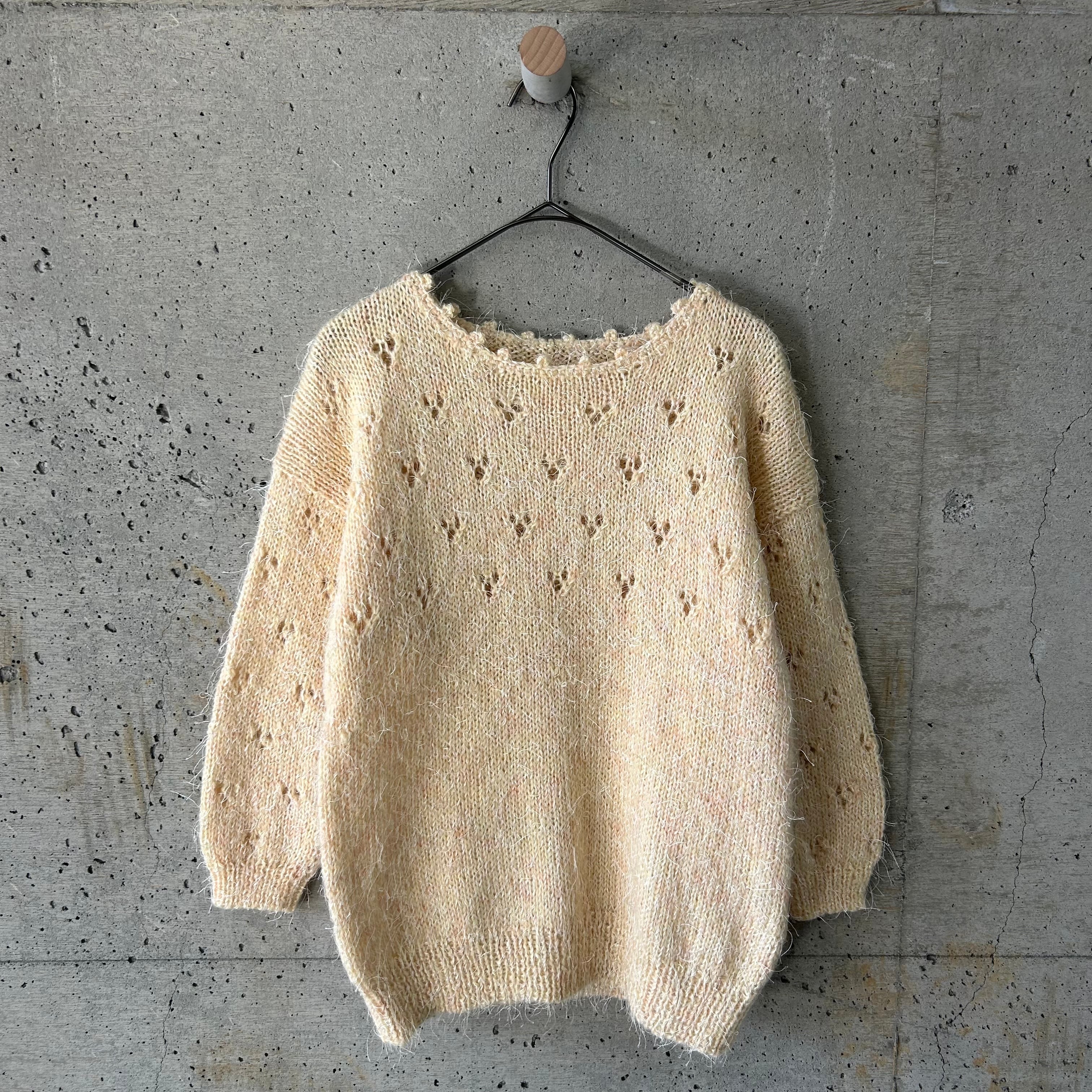 Yarn knit top