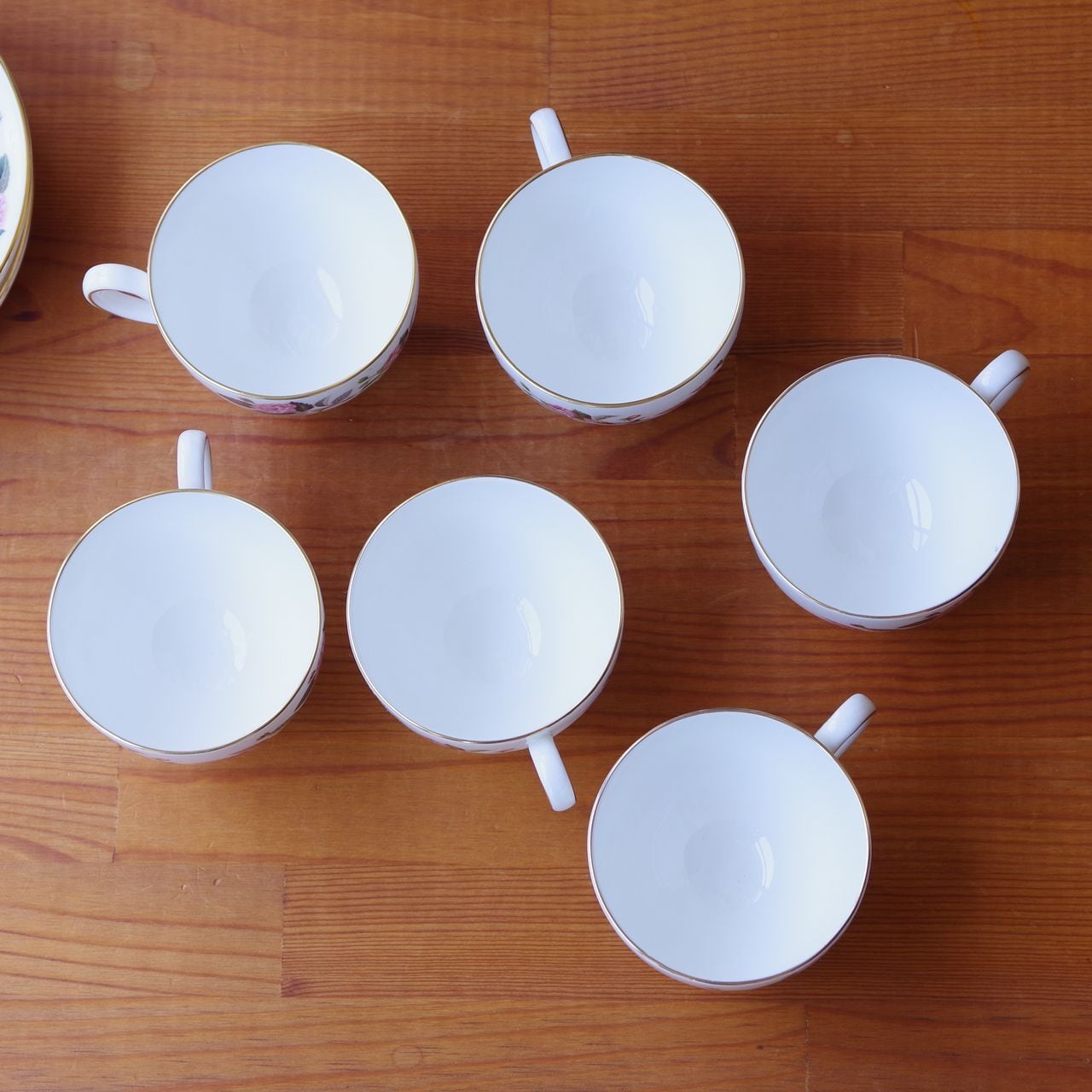 ウェッジウッド ハザウェイローズ コーヒーカップ ソーサー Wedgwood