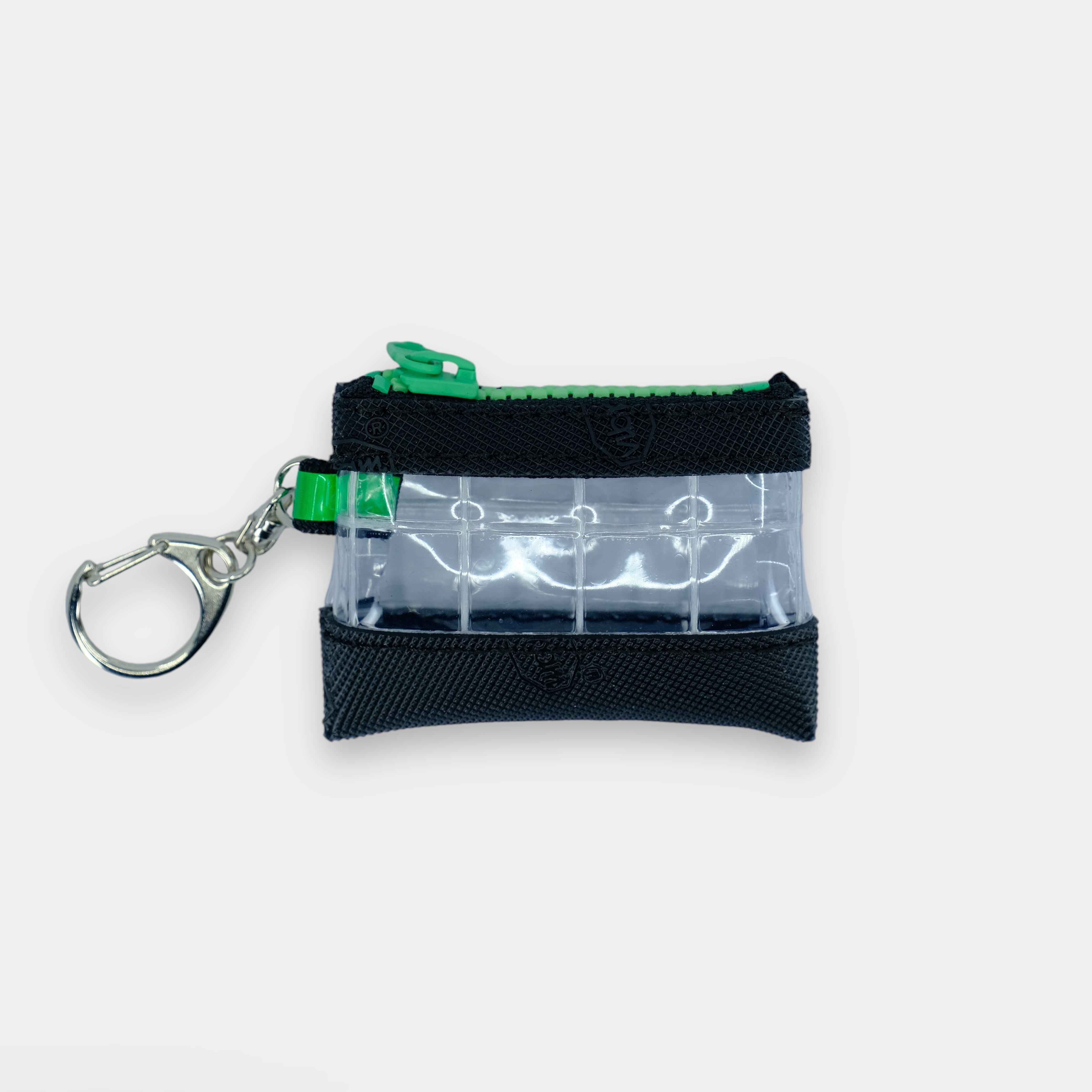 vibram nano pouch key holder (black×orange) with orange glowing