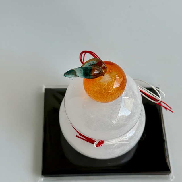 可児友紀 ガラスの鏡餅M × 干支S MSセット【黒台・稲穂付き】