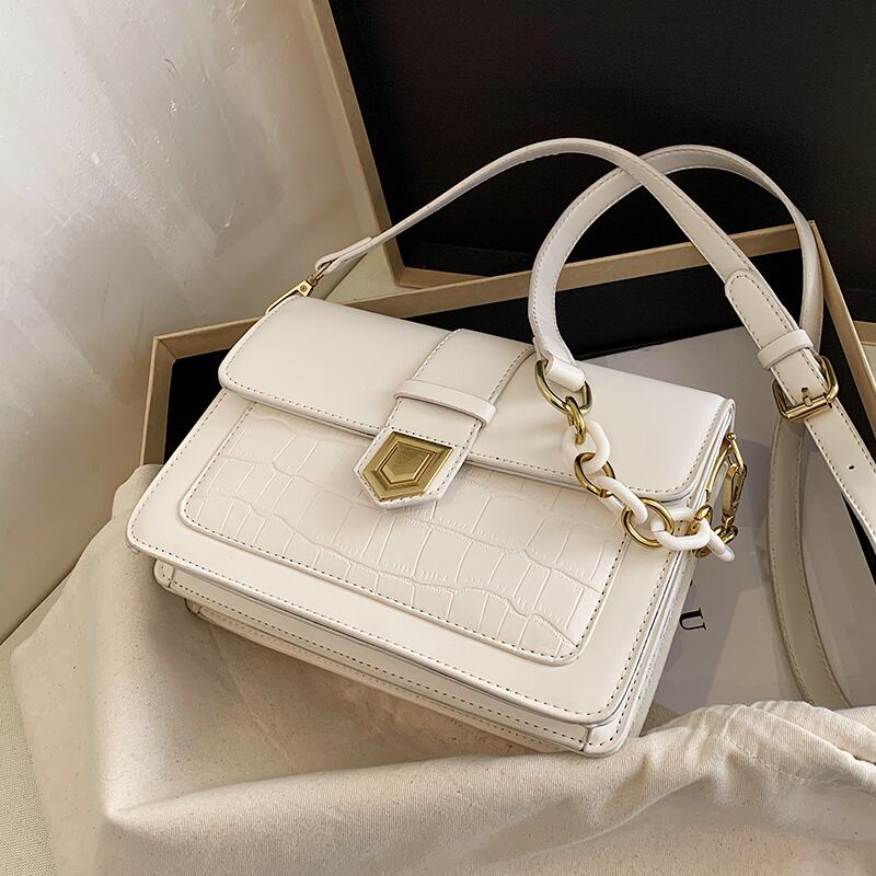 サマーレッド 夏物 スクウェア メッセンジャーバッグ 手作りハンドバック85762115298