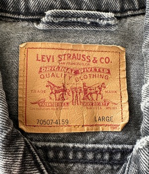 -Levi's- Vintage 90s L 70507-4159 Black Denim Jacket