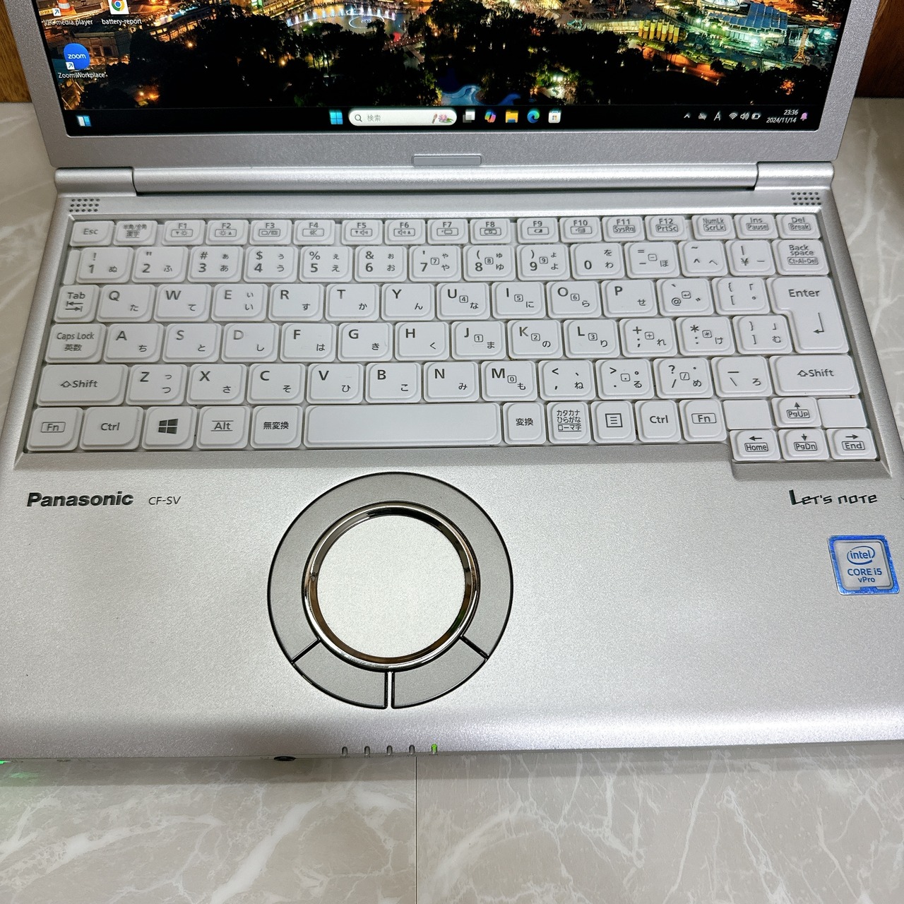 Panasonic Let’s note SV8 / Core i5-8365U / メモリ8GB / SSD256GB / ノートパソコン