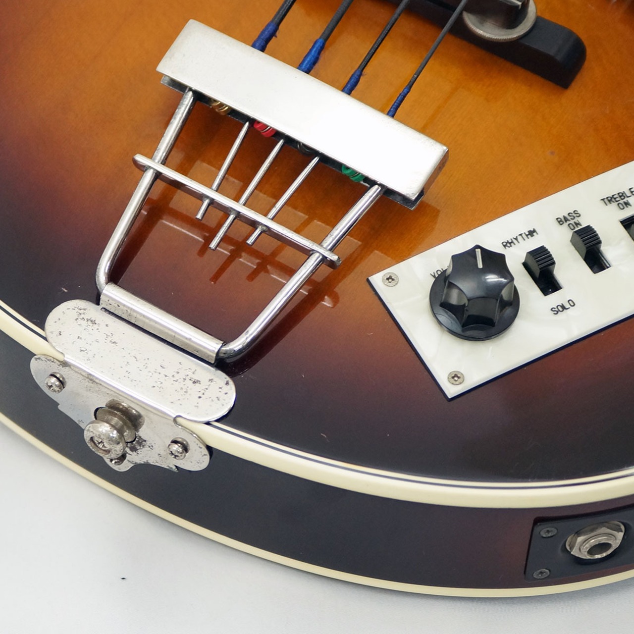 Greco VB-80 w/Hardcase (Sunburst) [USED]