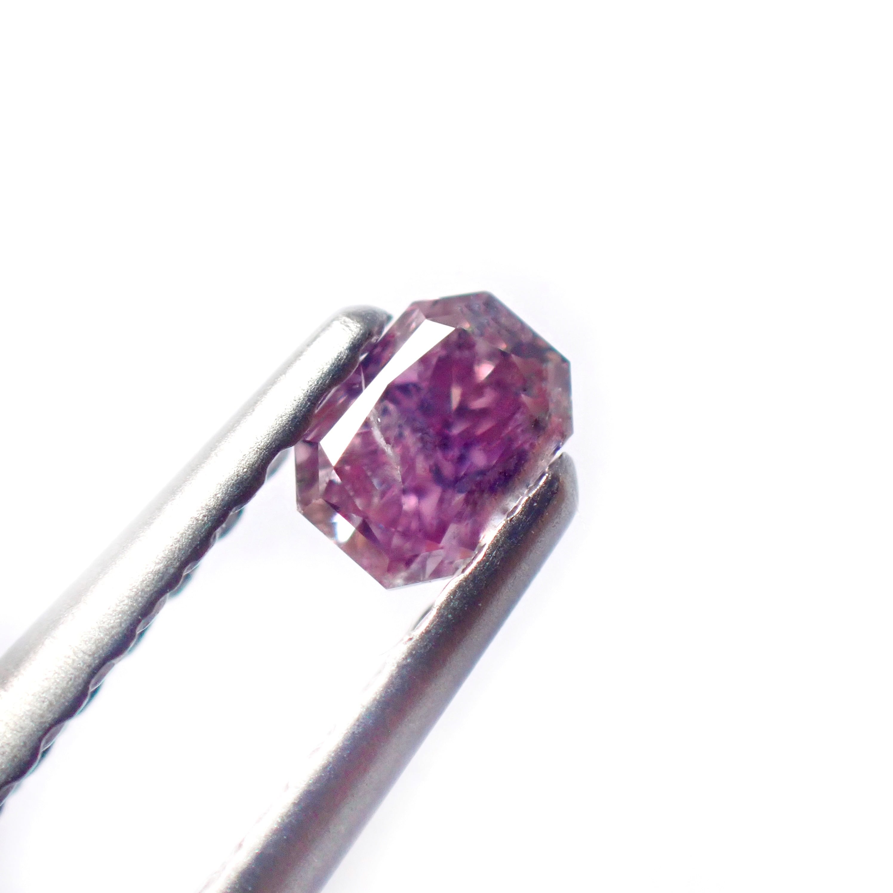 超希少】 Fancy Vivid Purple Pink 0.135ct ファンシー ビビッド パープル ピンク ダイヤモンド ルース 裸石 ラディアントカット AGTソーティング 天然 ピンクダイヤ 0.1ct Fancy Vivid Pink Diamond | MUSÉE COLORÉE 超希少】 Fancy Vivid Purple Pink 0.135ct ファンシー ビビッド パープル ピンク ダイヤモンド ルース 裸石 ラディアントカット AGTソーティング 天然 ピンクダイヤ 0.1ct Fancy Vivid Pink Diamond | MUSÉE COLORÉE