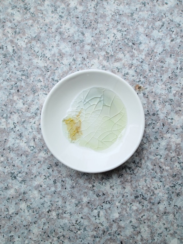 KILNOUT　豆皿／mamezara　white-#05（grey-clear）【KIL-MZ-whte-#05-greyclear-re】