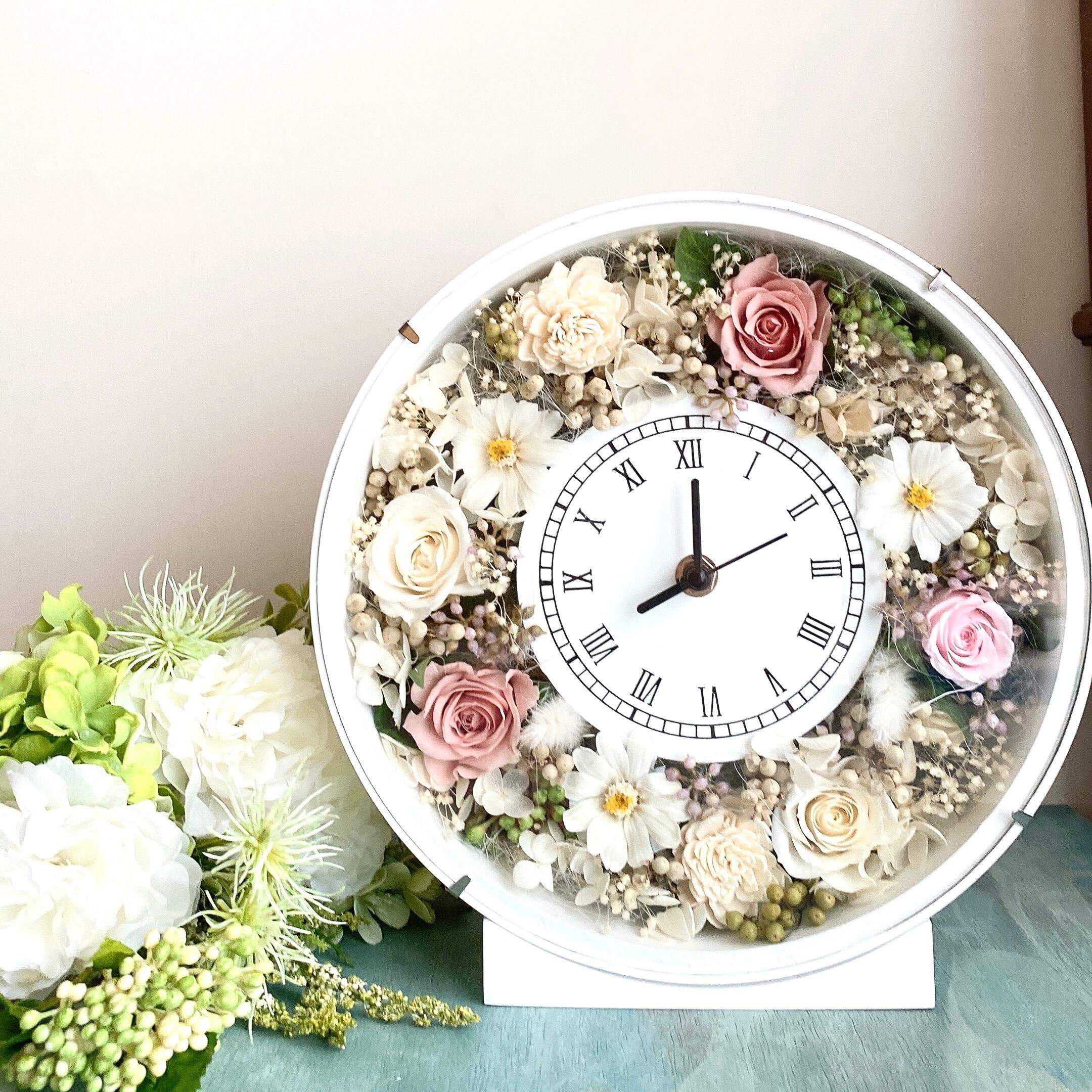 ローズたっぷり花時計 フラワーデザイン Amuse