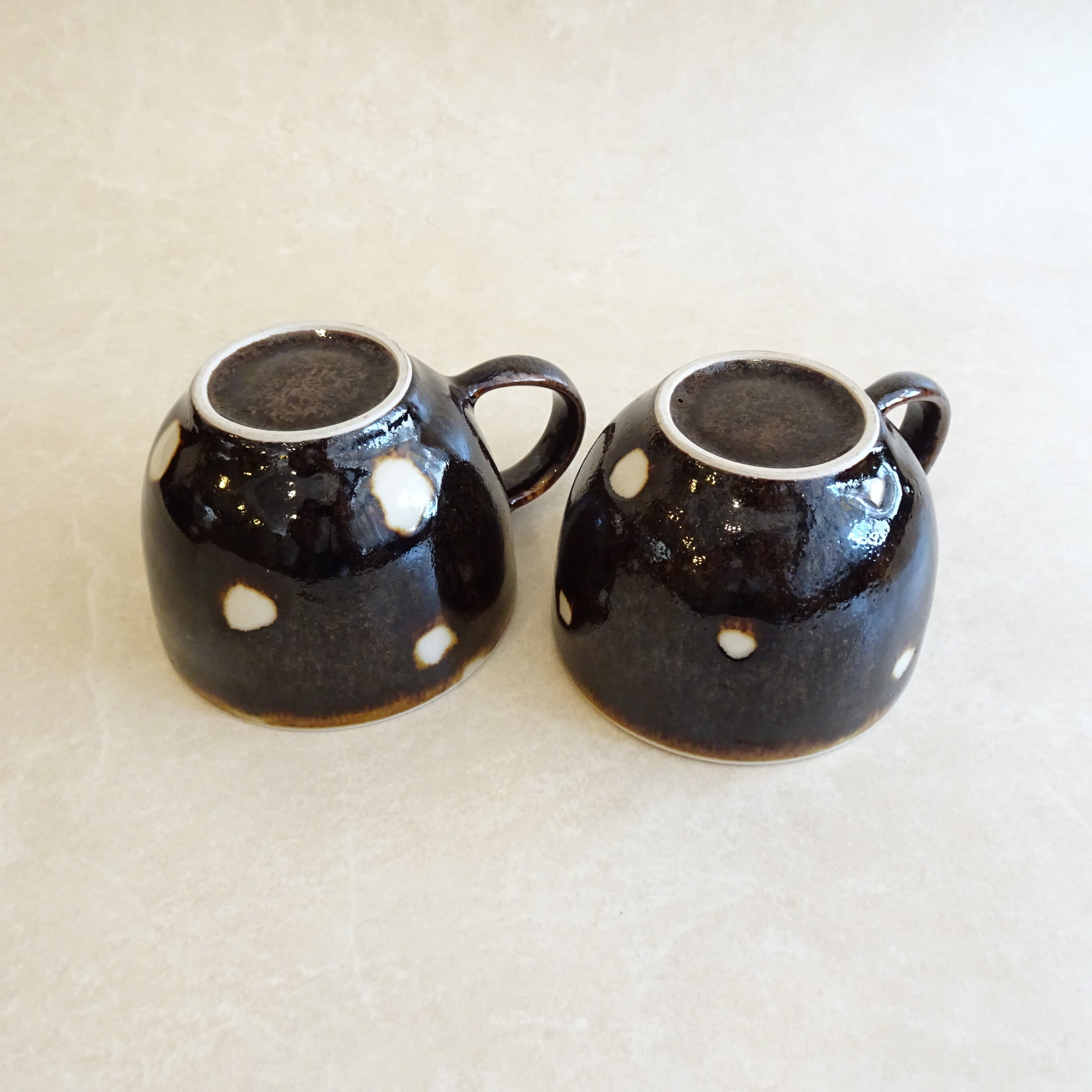 白ドットの作家ものマグカップ | 純喫茶家具の村田商會