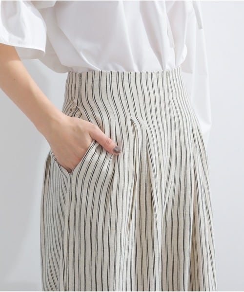sun083 リラックスタックストライプパンツ white | エルキカク