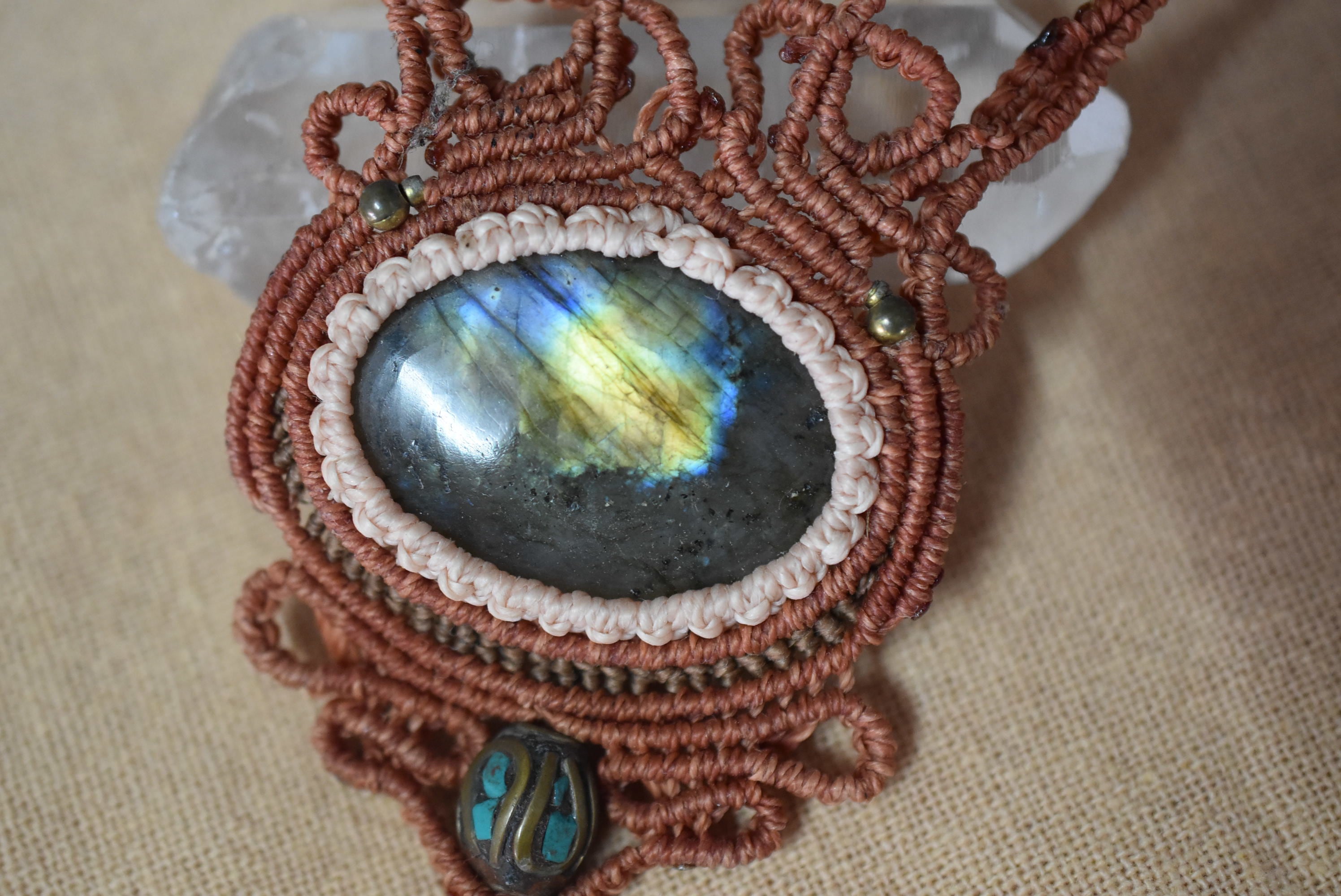 虹色★ラブラドライト★マクラメ ネックレス