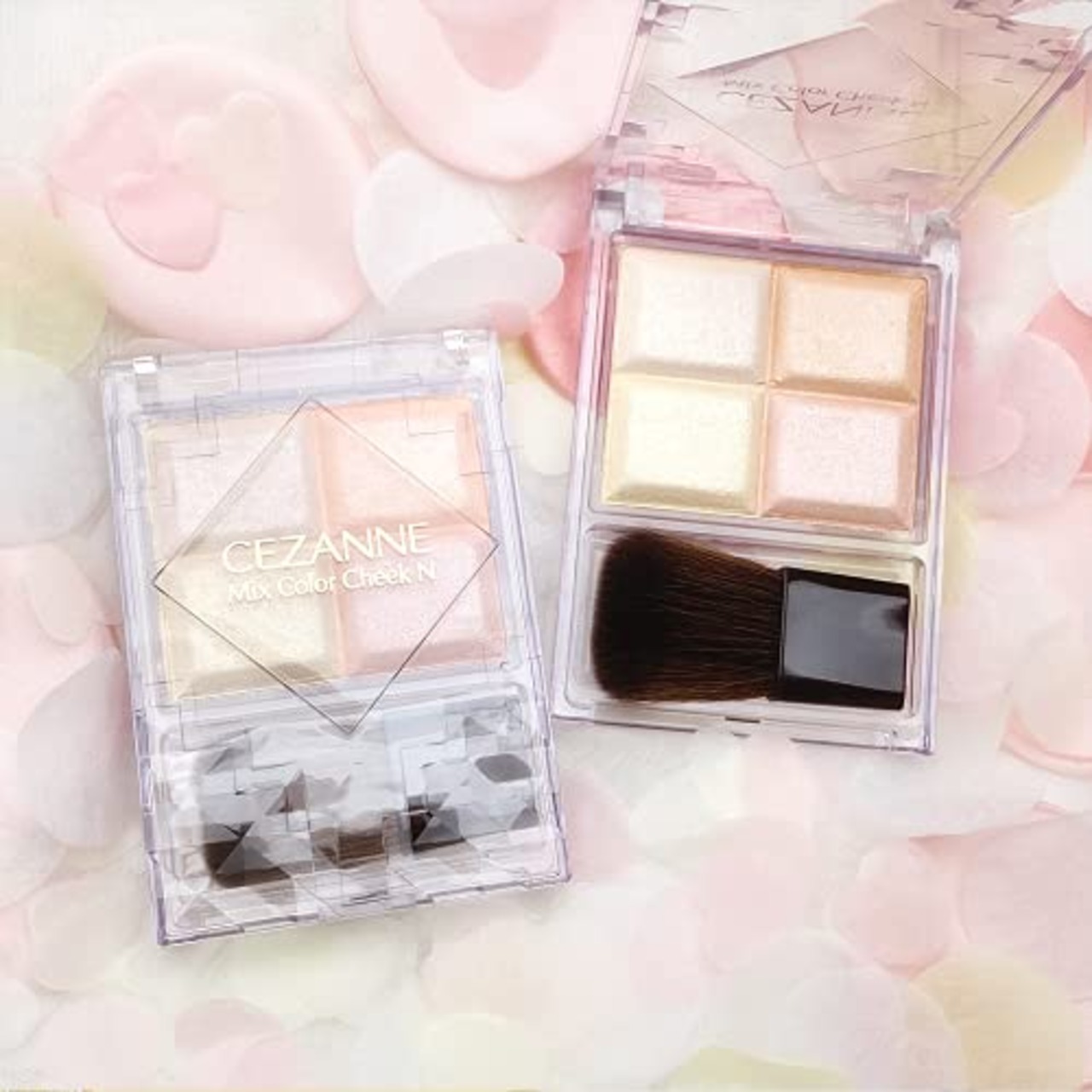 セザンヌ ミックスカラーチークN10 ペールハイライト 7.1ｇ 自然なツヤ 透明感 4色ハイライト