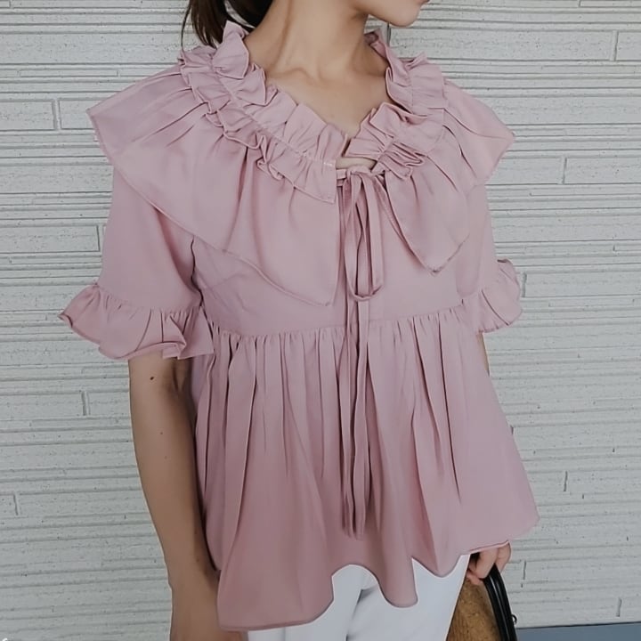 Pink ruffle short sleeve tops
