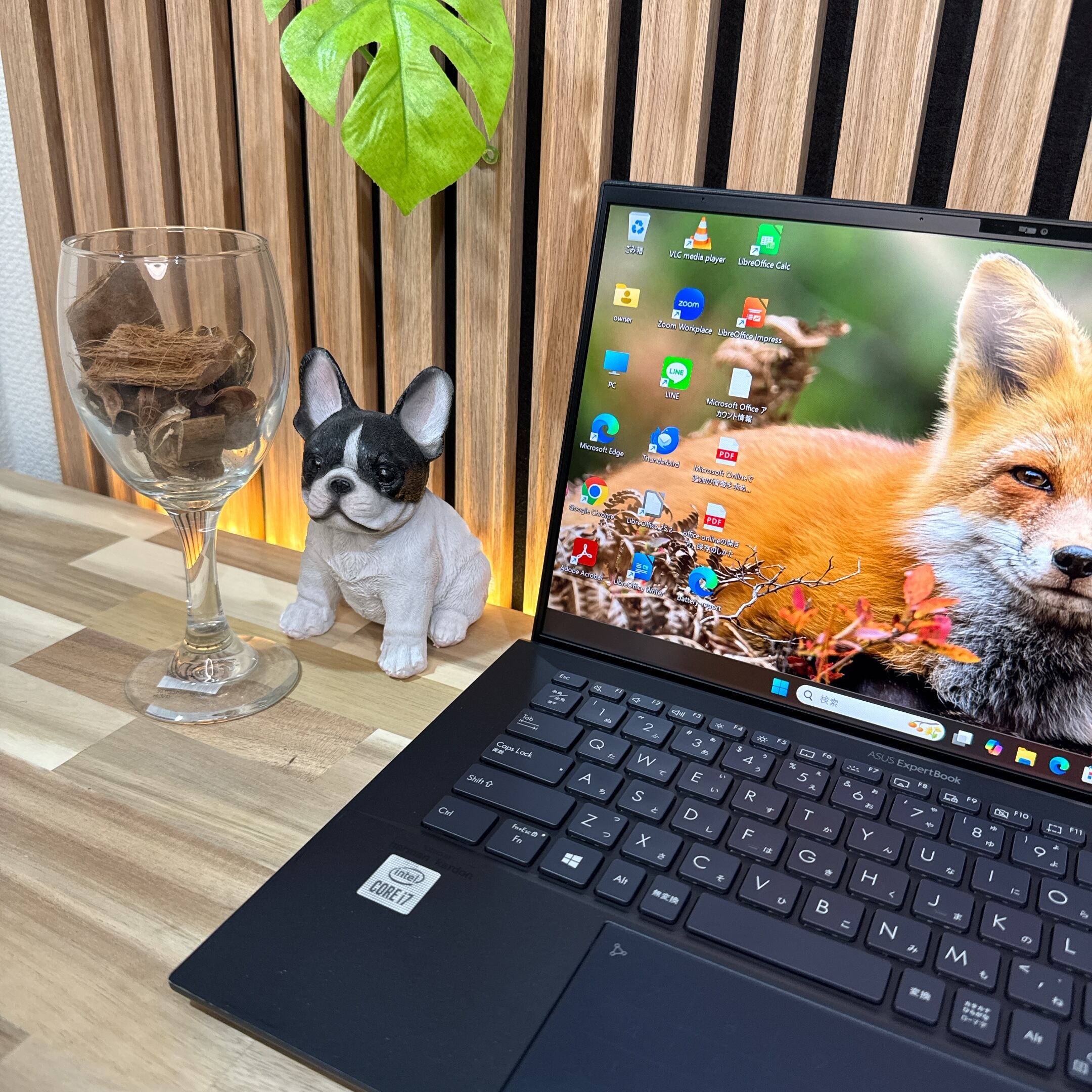 公式ショップ限定価格❣️/ 最高峰《ハイスペック》ASUS expertbook