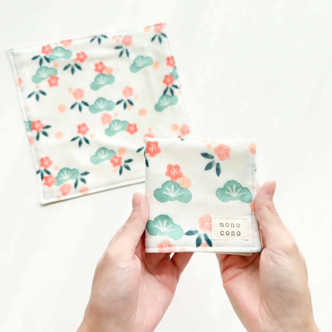 『 春はじめ 』名入れ可|国産ガーゼ+オーガニックコットン|ガーゼハンカチ|梅の花|松|縁起物|プチギフト|敬老の日