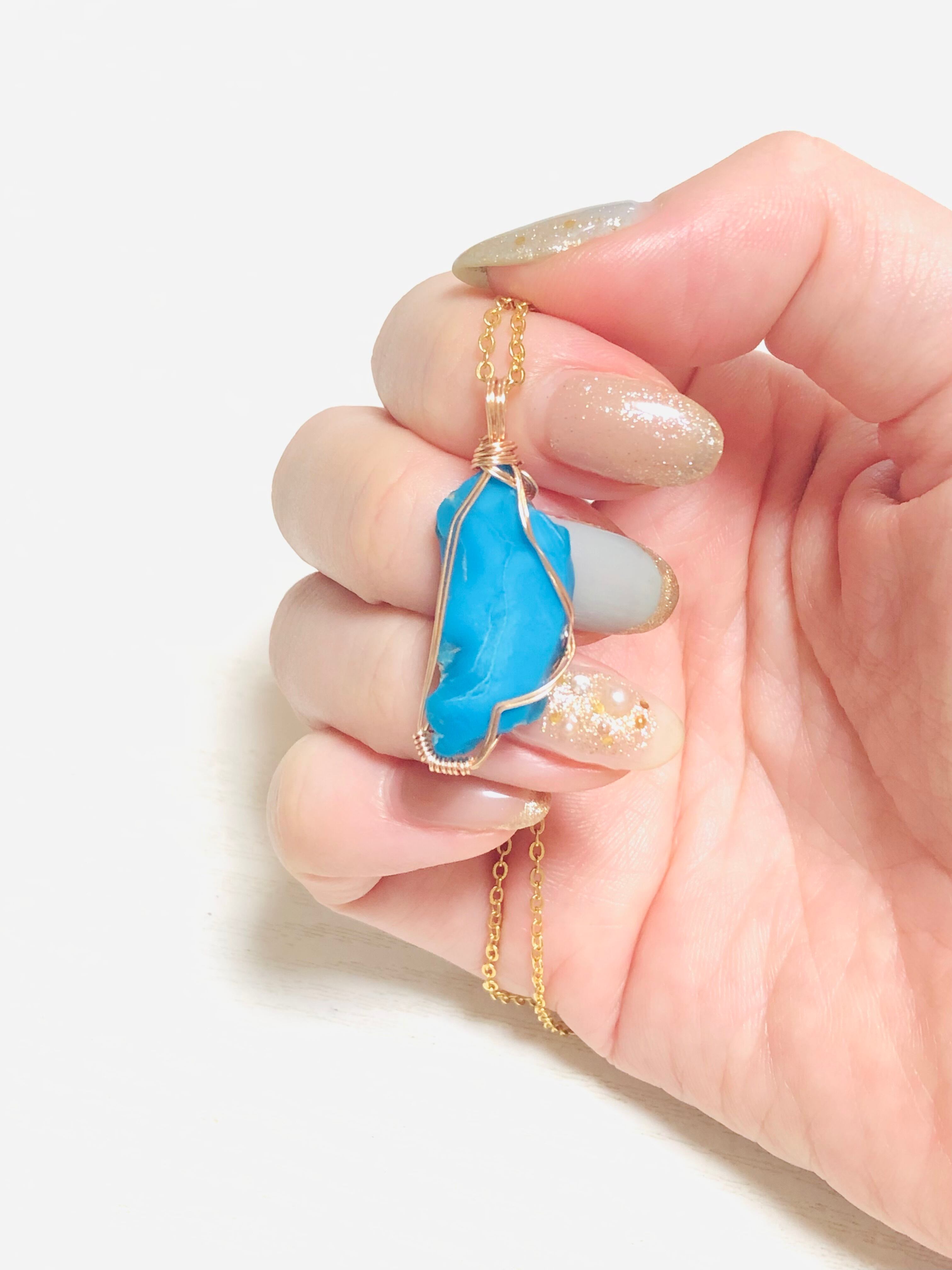 人生の守護石✴︎スリーピングビューティーターコイズのワイヤー巻きネックレス