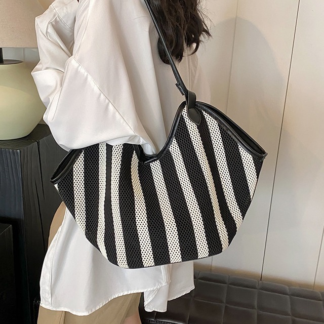 Striped Tote Bag S342