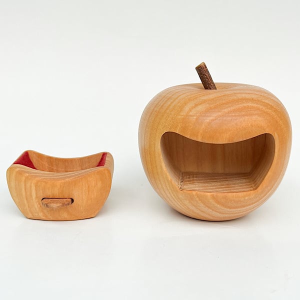 りんごの引き出し | 国立 木のおもちゃ ブレーメン オンラインストア