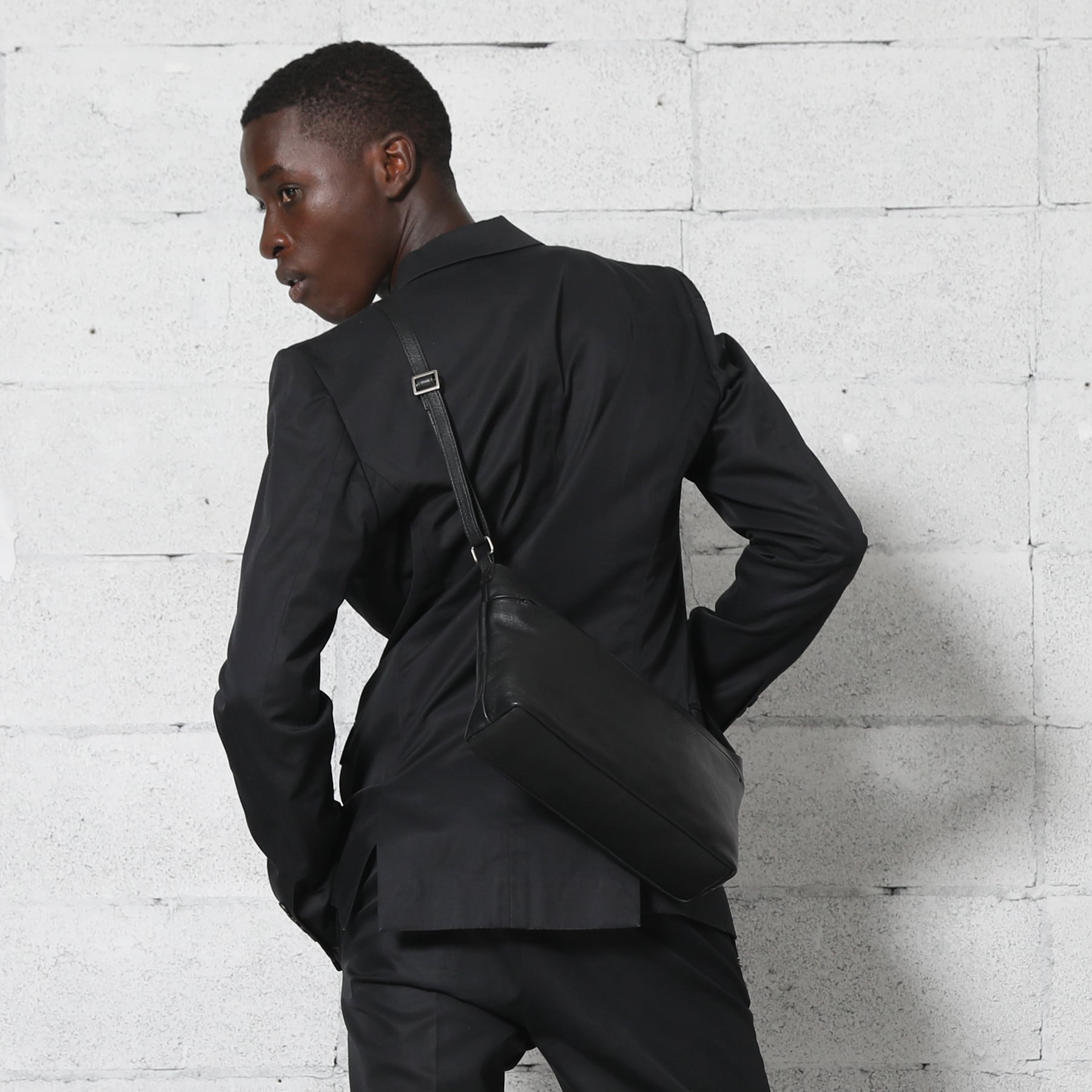 real leather zip shoulder bag [Naos] / Y1901SYSB03 | YArKA official