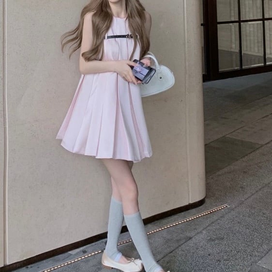 プリーツピンクミニワンピース | mignon ange(セレクトショップ プリーツピンクミニワンピース | mignon ange(セレクトショップ