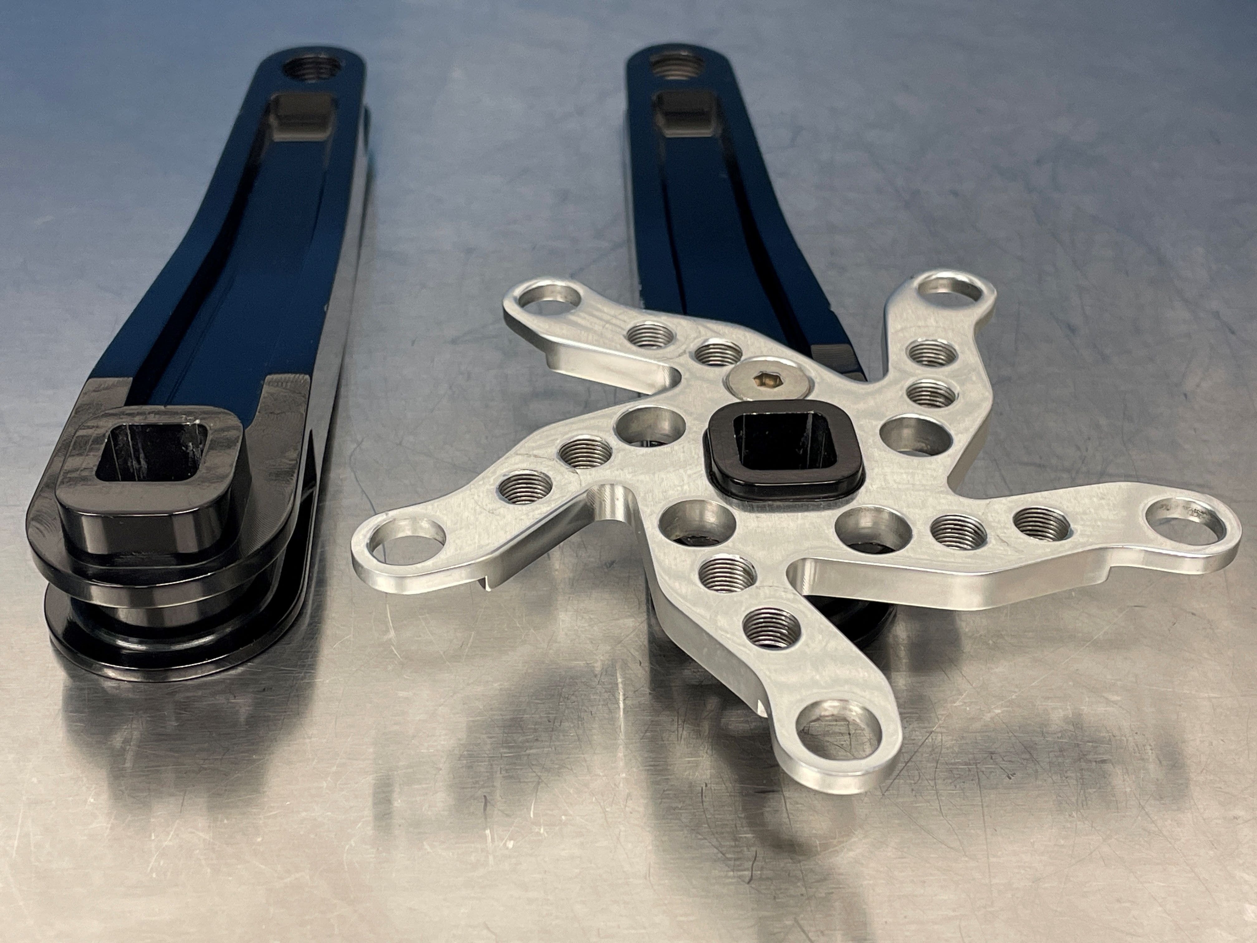 KOOKA Crankset Black | CALI BIKES SC