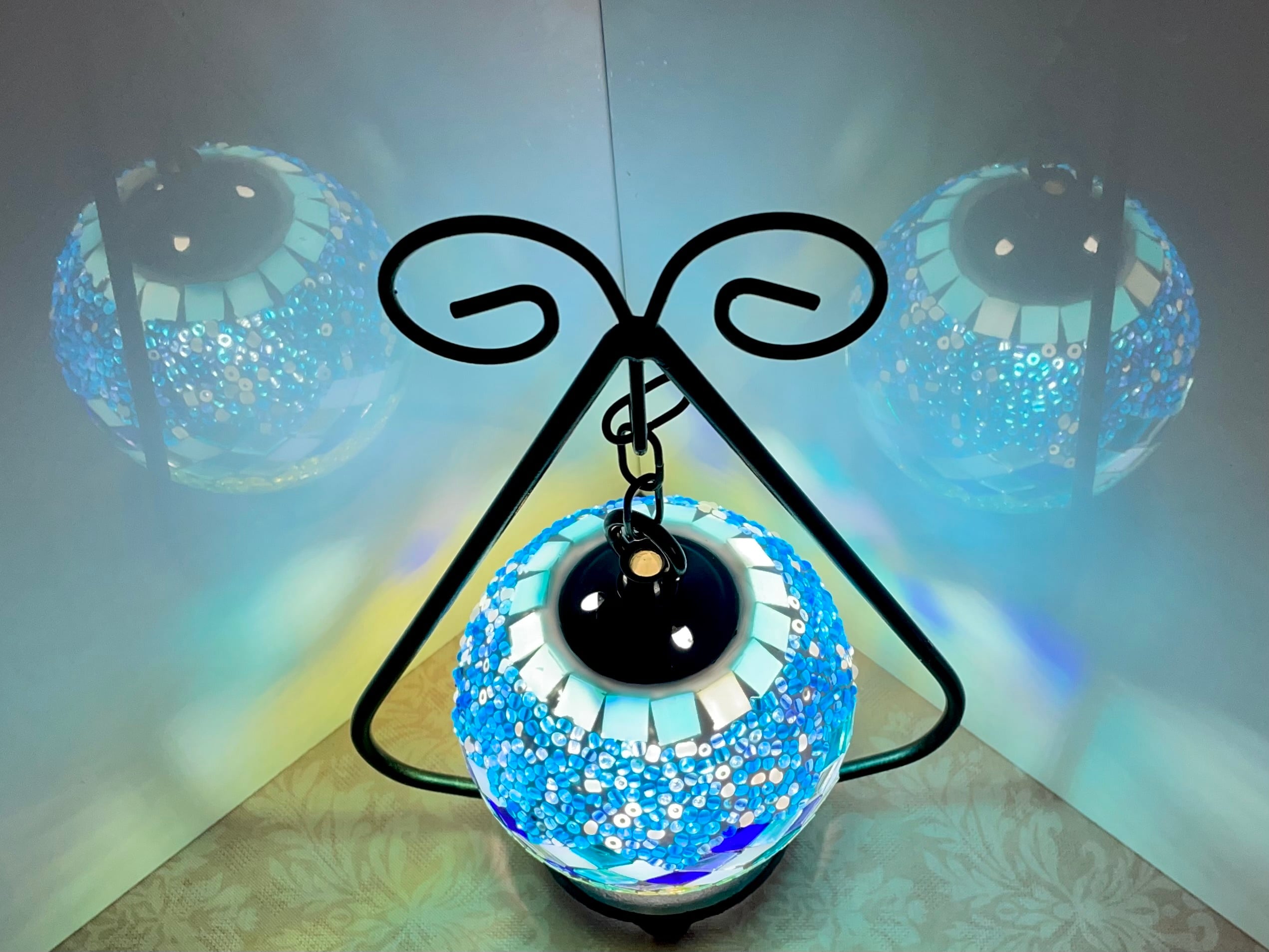 トルコ モザイク テーブルランプ Amazon.co.jp: 電池式モザイクテーブルランプ LEDライト内蔵