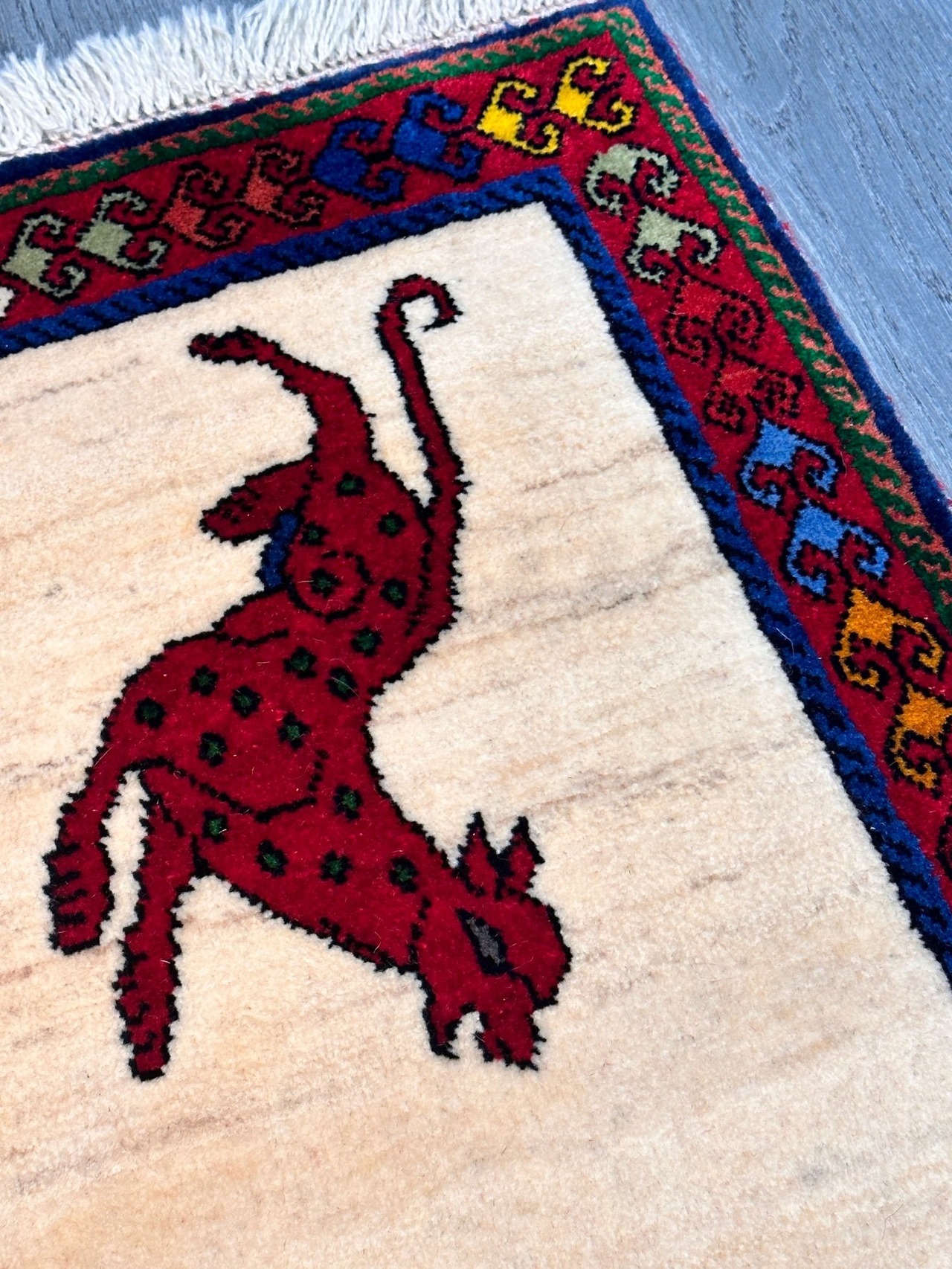 ペルシャ カシュカイトライバル ラグ ペルシャカシュカイトライバル ラグ 【公式通販】