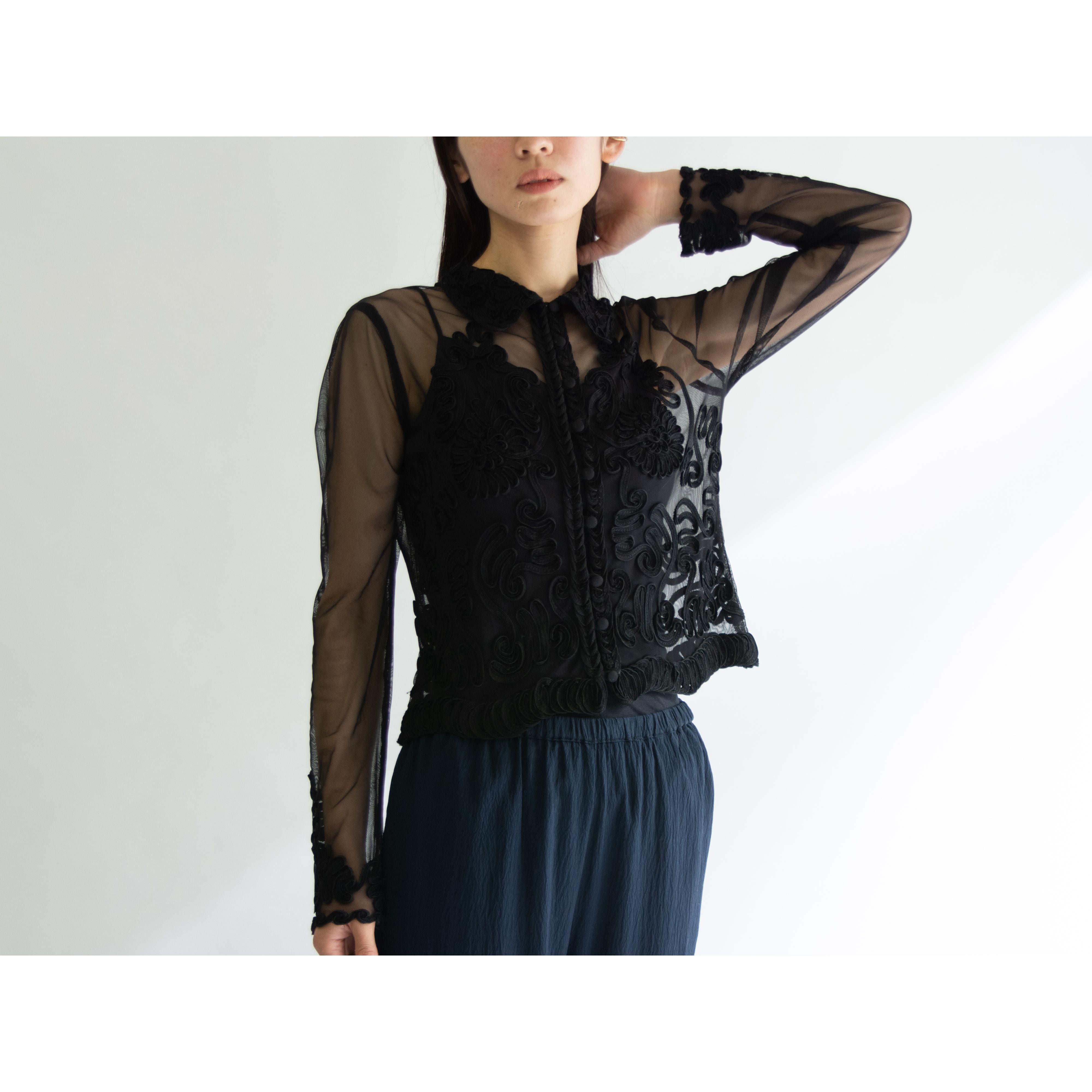 【Unknown Brand】Sheer Blouse（レース刺繍 シアーブラウス）