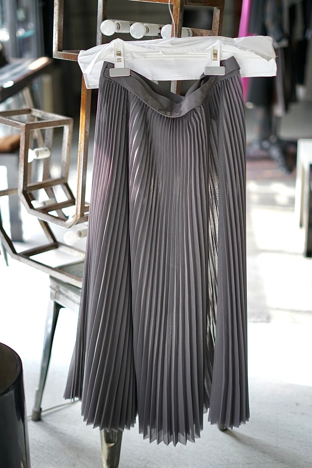 HYKE / SHEER PLEATED WRAP DRESS ( BLACK , GRAY , NAVY , CREAM