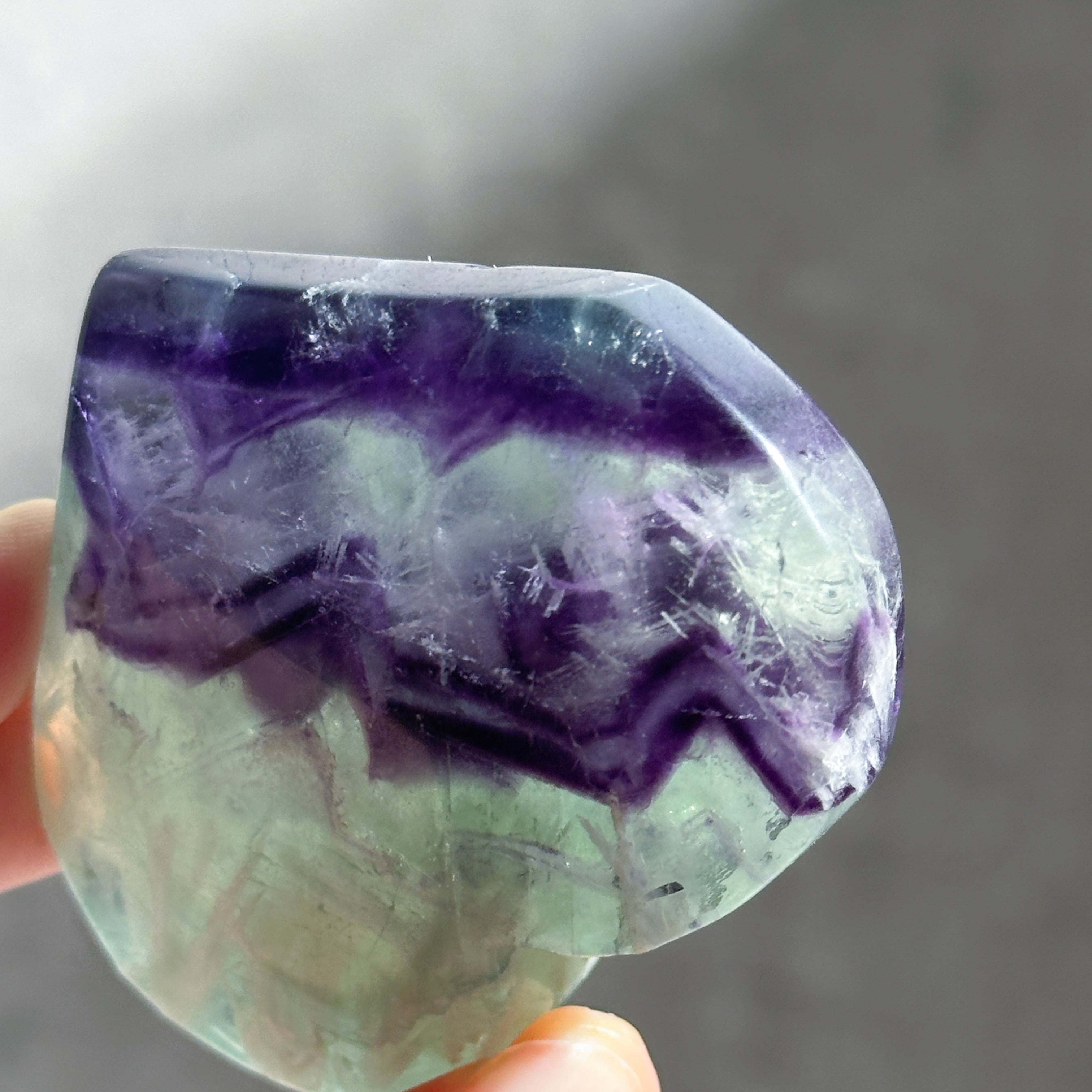 エンジェルフェザーフローライトハート 33◇ Angel Feather Fluorite