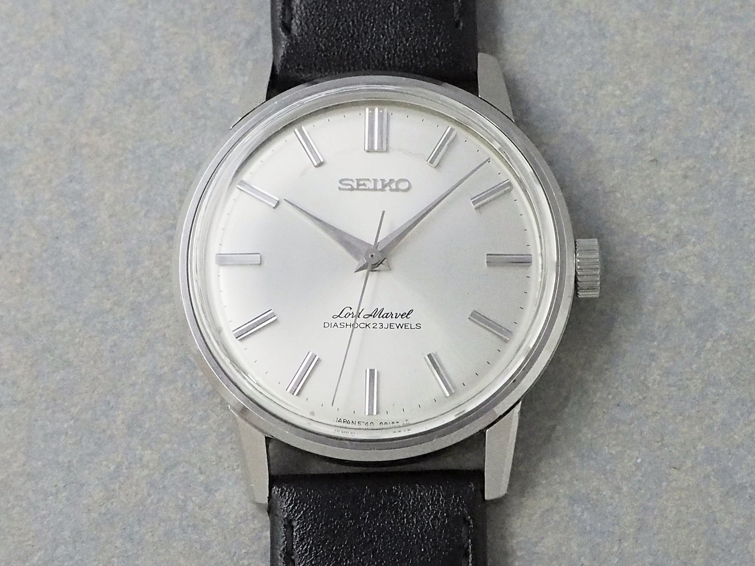 SEIKO | L o'clock