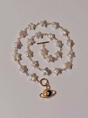 star pearl necklace.