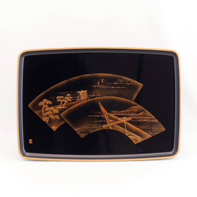 122  輪島塗／屠蘇器／胴張形／扇面曳舟蒔絵