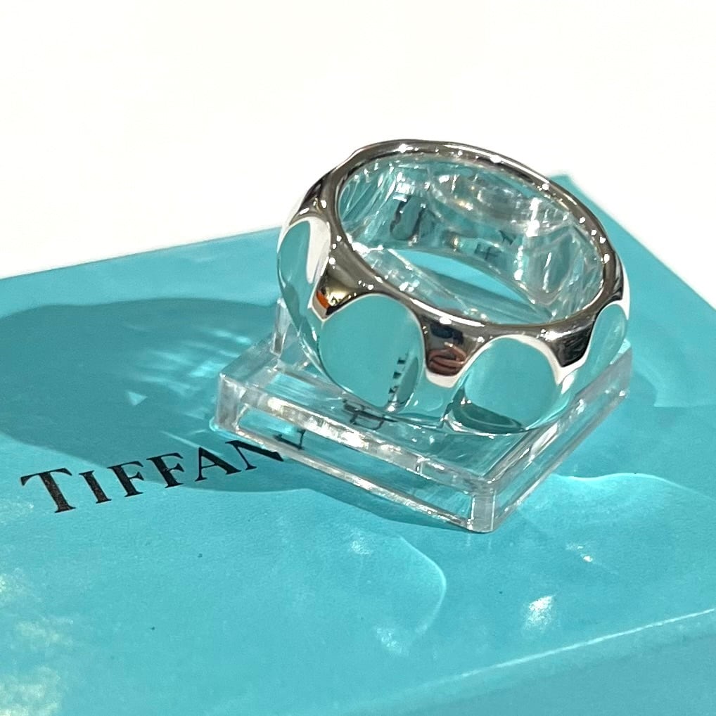 TIFFANY&CO.】【14号】2489 光を放つグルーヴ ワイドリング ボリューム TIFFANY&CO.】【14号】2489 光を放つグルーヴ ワイドリング ボリューム