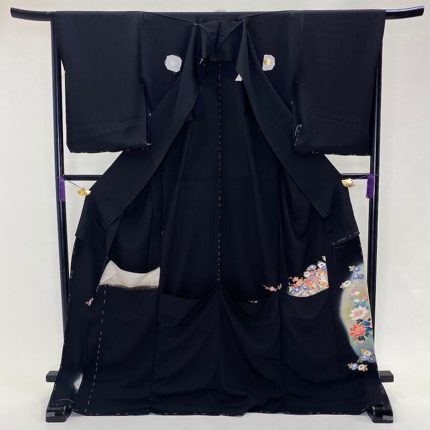 リサイクル着物 リメイク 黒留袖 絵羽 えば 生地 材料 正絹 素材 G184 