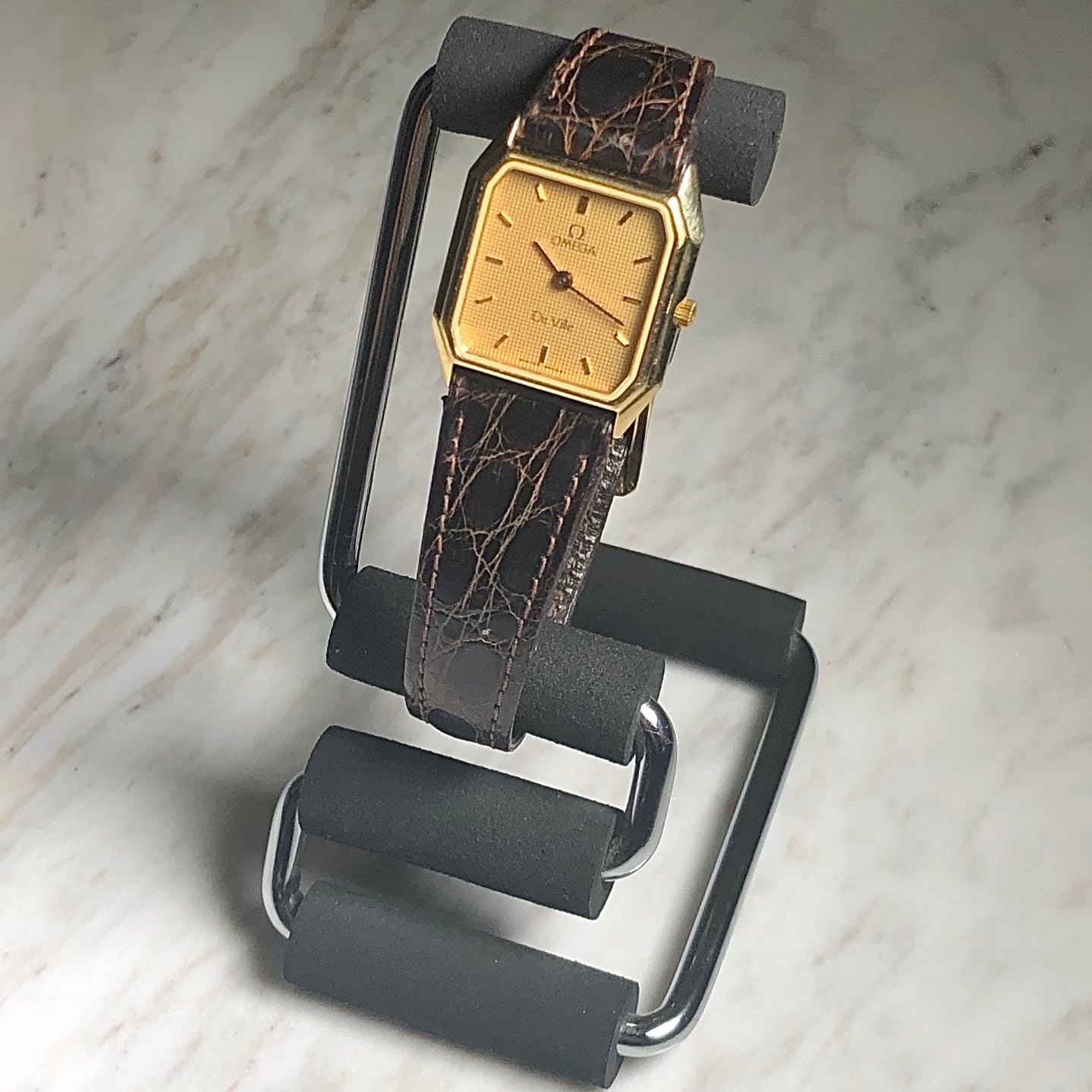 vintage OMEGA quartz watch 