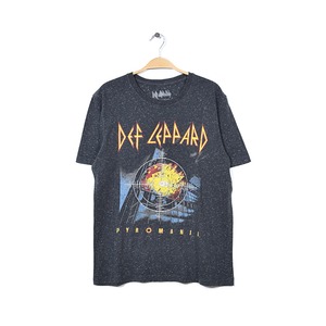 DEF LEPPARD PYROMANIA デフレパード 炎のターゲット ロックTシャツ メンズM ネップボディ バンドT 古着 @BB0577