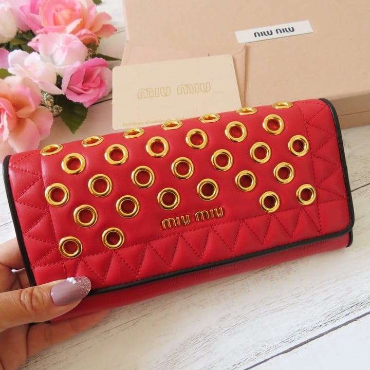 ミュウミュウ✨miumiu✨財布✨長財布✨レッド✨極美品❤38