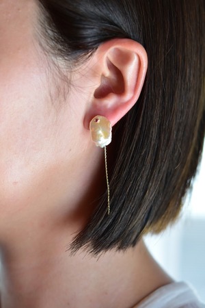 【monaka】 Keshi Pearl earrings - ケシパール