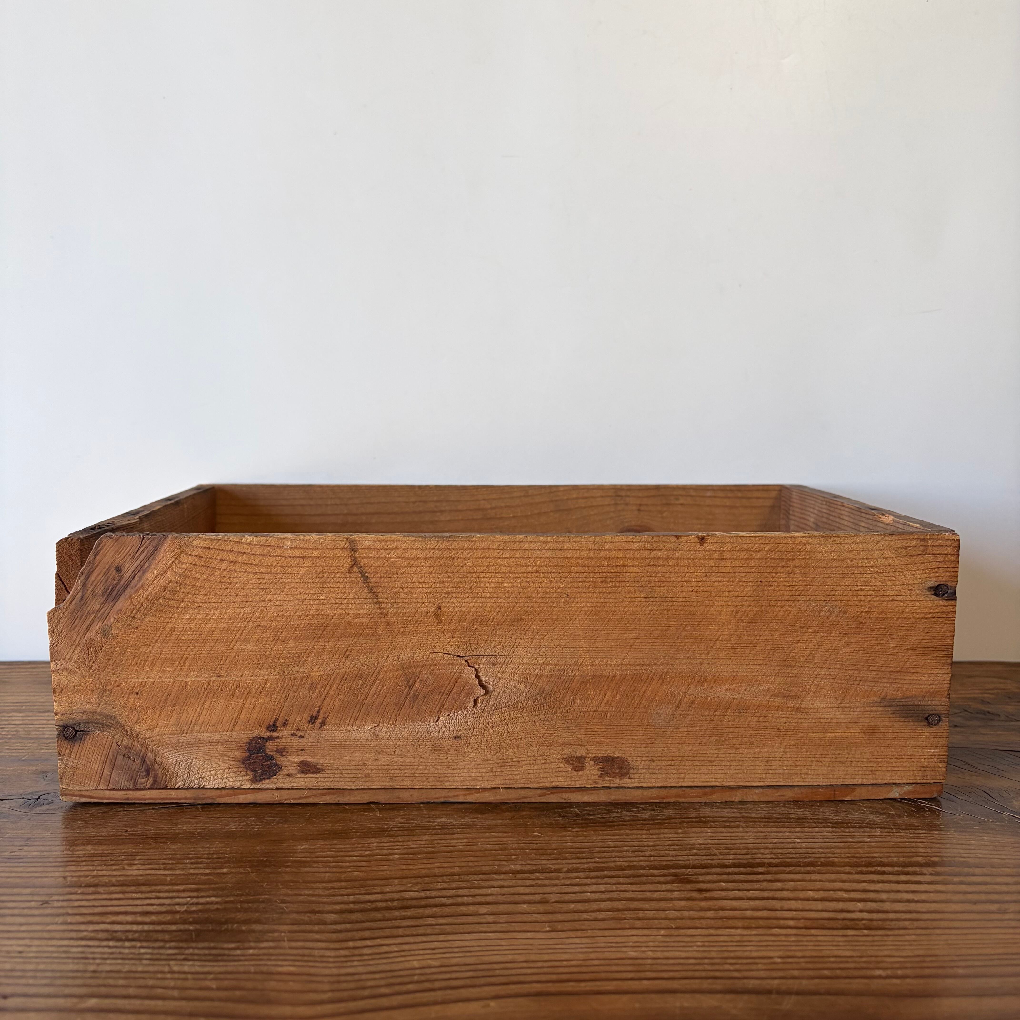 FAZER Wooden Crate | troldhaugen antiques ｜ 北欧アンティーク・古道具