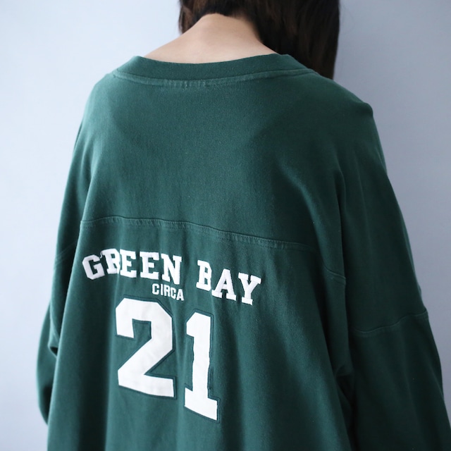 "NFL" green bay packers XXL over silhouette l/s tee