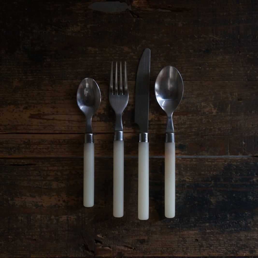 古いイタリアのカトラリーセット