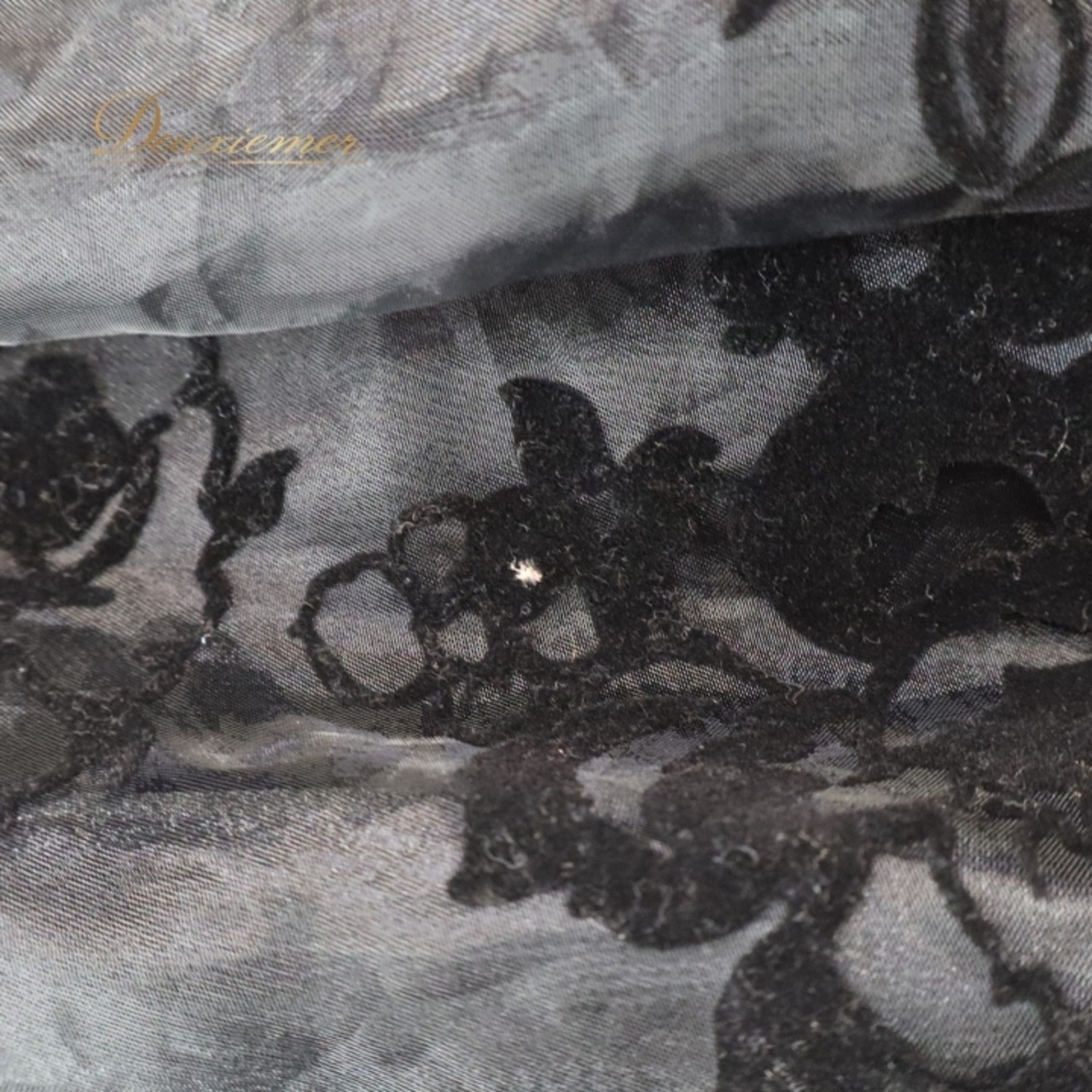 社交ダンス 衣装 スカート ブラック系 タカダンス TAKA DANCE 黒 シンプル 透け感 花柄 バラ柄 植物柄 チュール ベロア ふんわり フレア 上品 大人っぽい おしゃれ 練習着 レッスン レッスン着 練習 ブラック おしゃれスカート フレアスカート ダンス衣装 練習用 チュールスカート 大人女性 花柄スカート 透けスカート ボリューム感 ダンス用スカート エレガント ブラックファッション ふんわりスカート