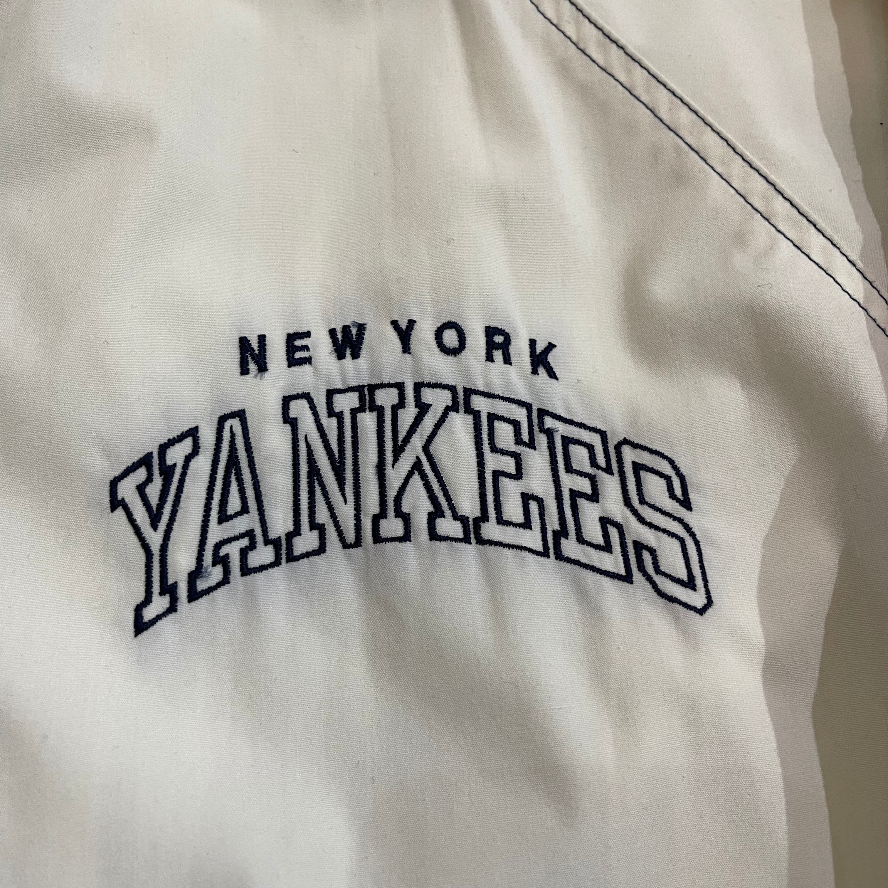 size:XL【 New York Yankees 】ヤンキース ナイロンジャケット size:XL【 New York Yankees 】ヤンキース ナイロンジャケット