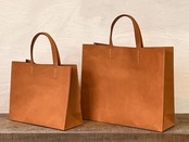 紙袋のような革袋・クラフトブラウン ・ほぼB5ヨコ